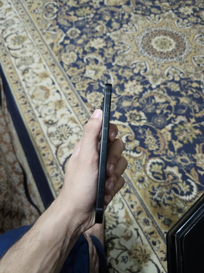 Apple iphone 15 jv 6