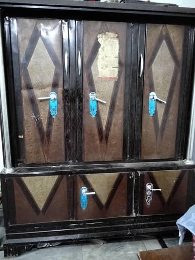 iron heavy big size 3 door almari