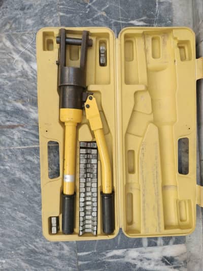 Hydraulic  Thimble  Crimping press