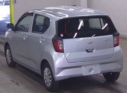 Daihatsu Mira 2023
