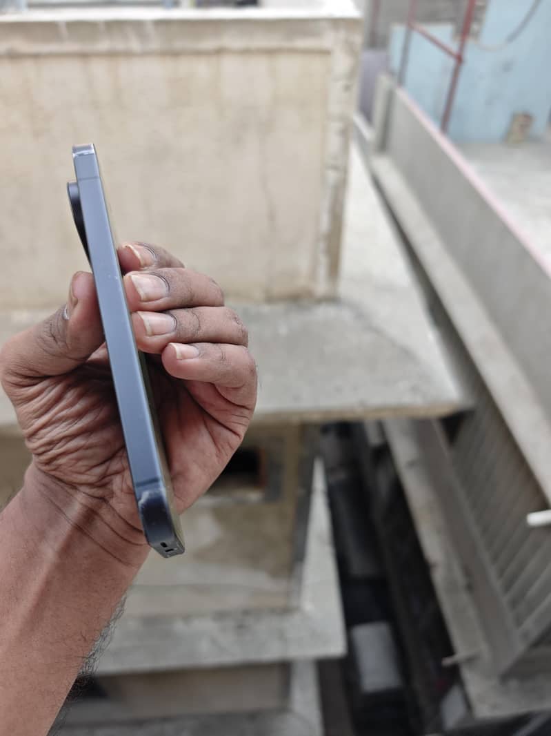 Google Pixel 9 7
