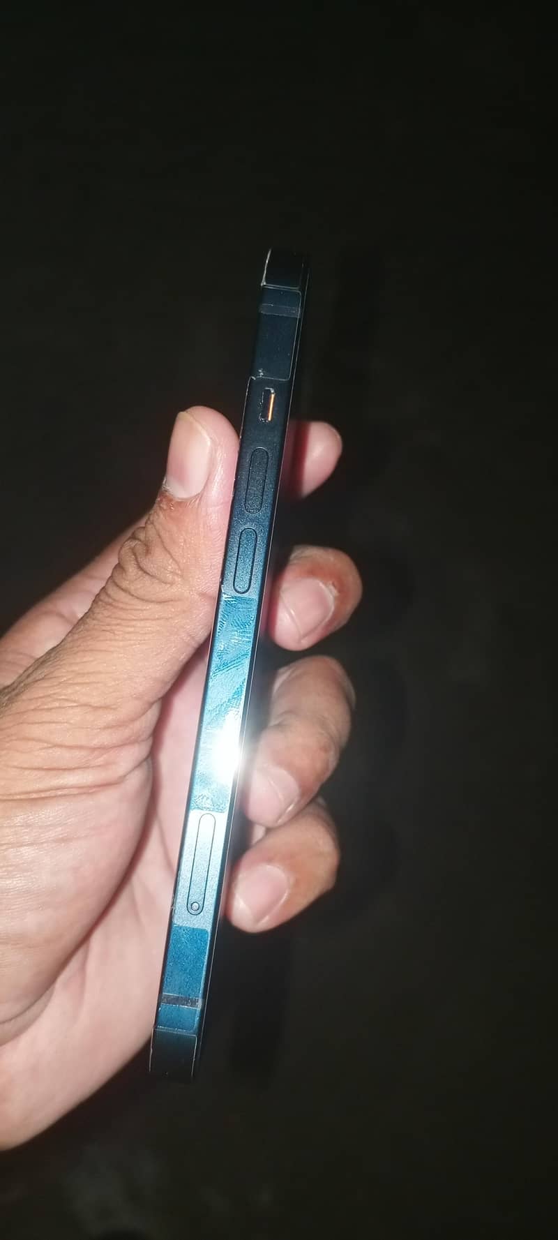Apple iPhone 13 5