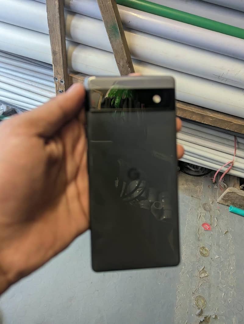 Google Pixel 6a 1