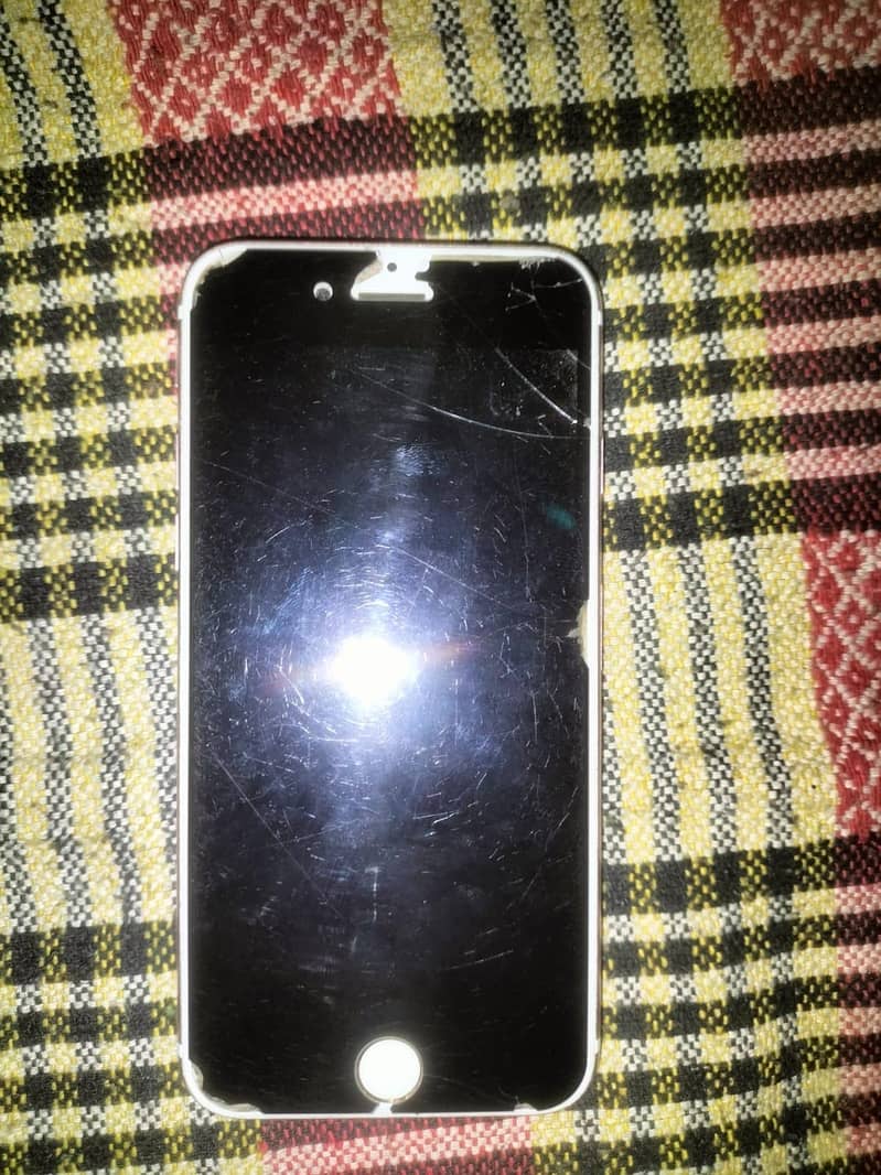 Apple iPhone 6S 1