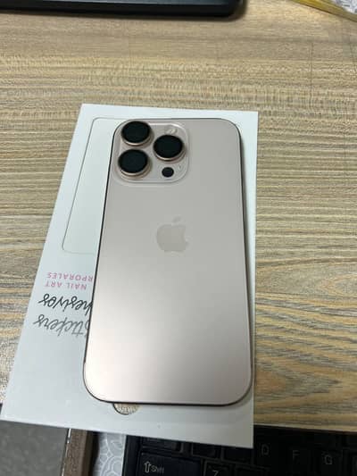 Apple iPhone 16 Pro