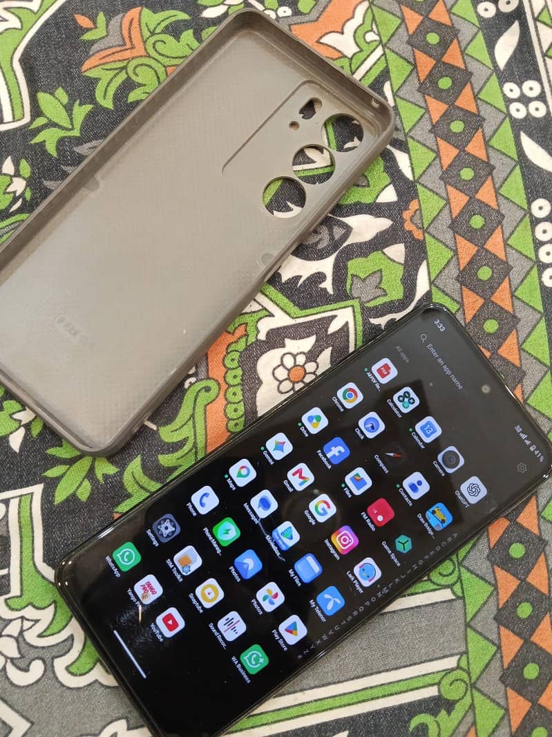 Realme C71 8