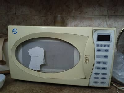 microwave oven