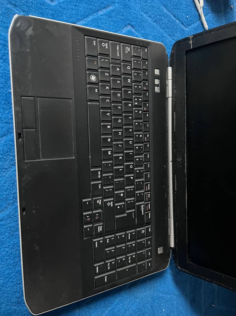 dell laptop 2
