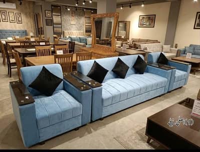 5-seater sofa with elegant design