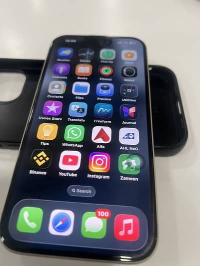 Apple iPhone 15