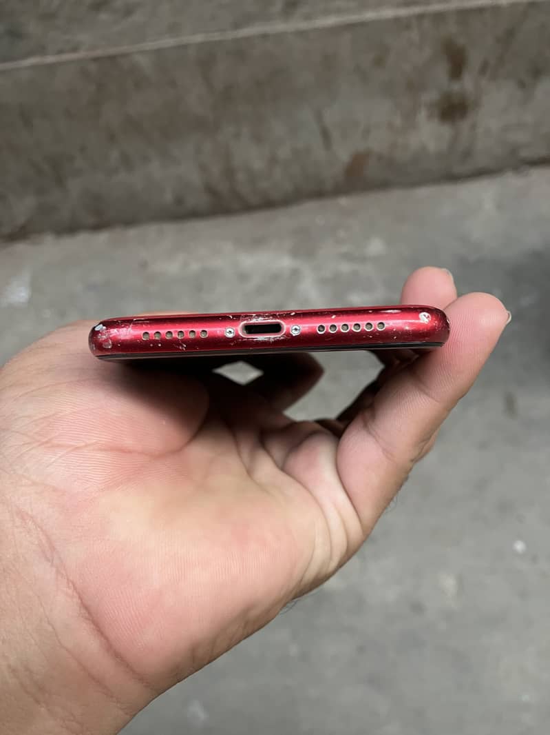 Apple iPhone 11 3