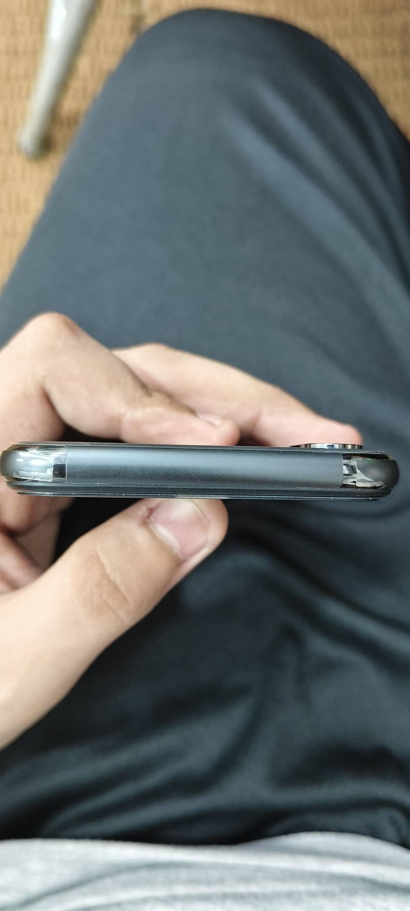 Apple iPhone X 4