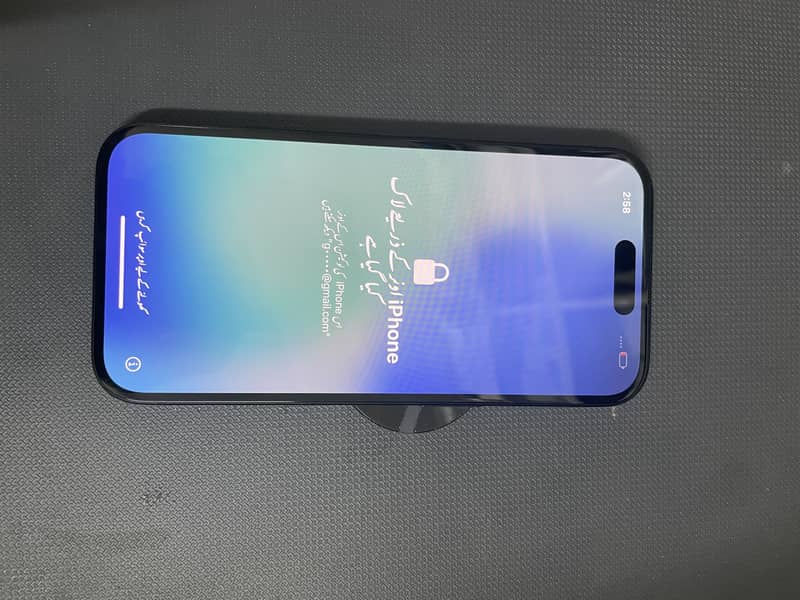 Apple iPhone 16 0