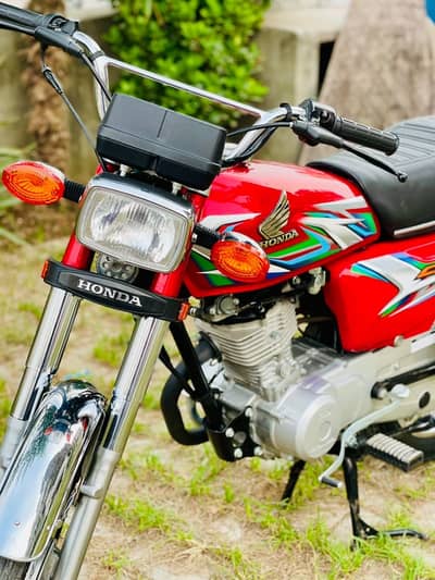 Honda CG 125 | Model 2023 | 8600 KM | Only Call | Price Almost Final