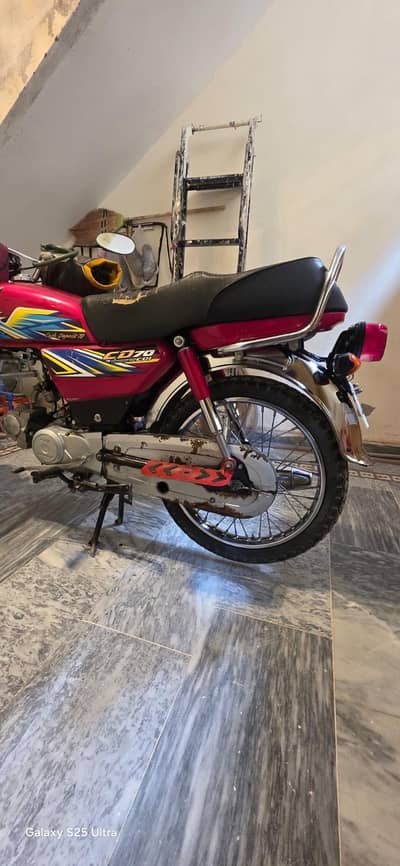 Honda motorcycle argent sale