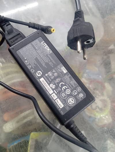 Liteon Laptop Charger 19V 3.42A 65W (Original)