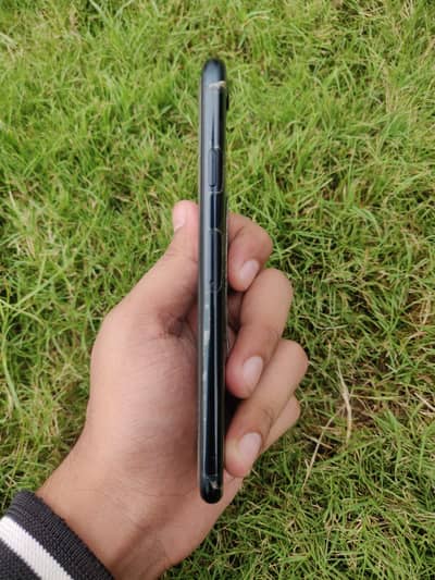 Apple iPhone SE 3rd Gen (2022) jv