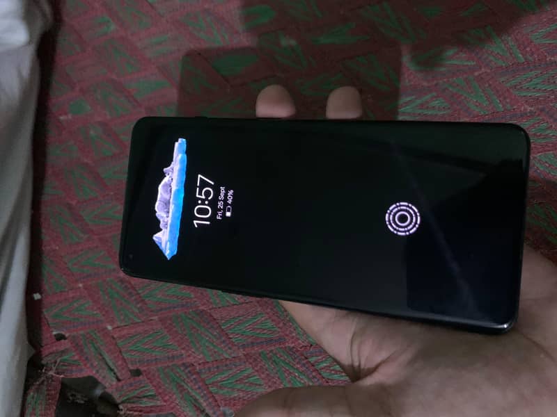 One Plus 10 Pro 5