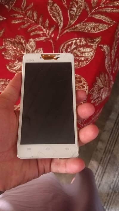 Vivo Y01