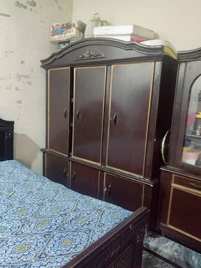 HARD WOOD HEAVY WEIGHT FURNITURE AVAILABLE WITH 10/10 CONDITION