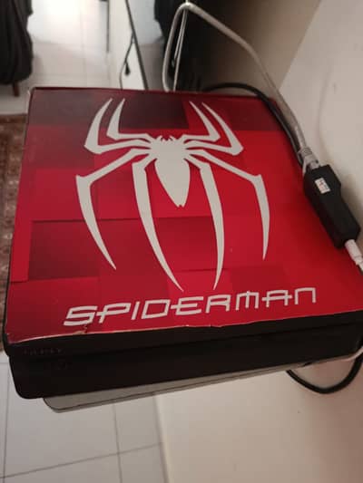 PS4 Slim 500GB Jailbreak + 500GB External HDD + 2 Controllers