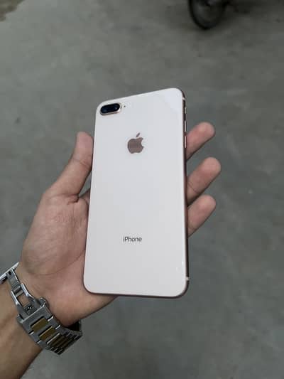 iPhone 8 Plus