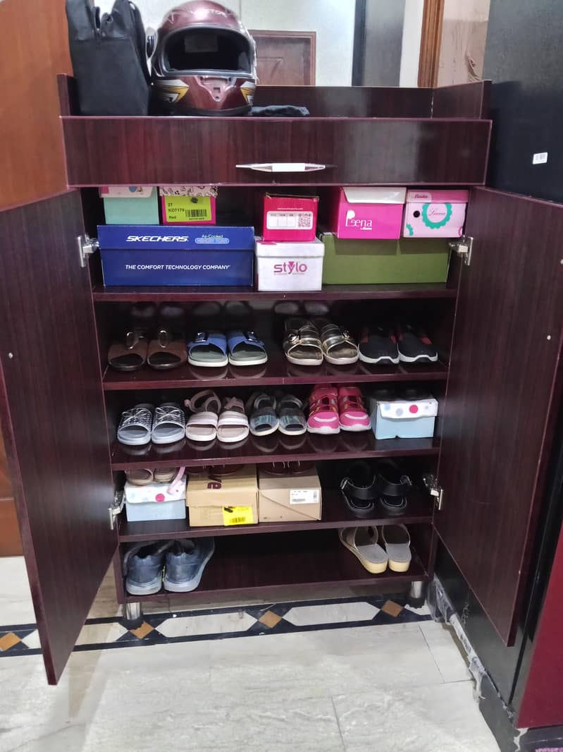 shoe rack 1