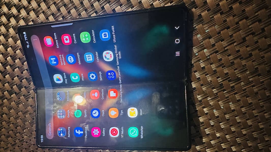 Samsung Mobile Fold2 6