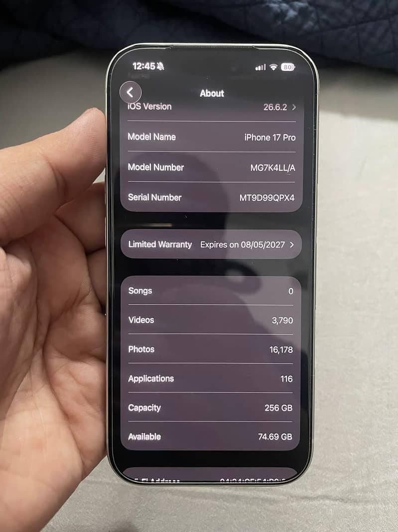 Apple iPhone 17 Pro 6
