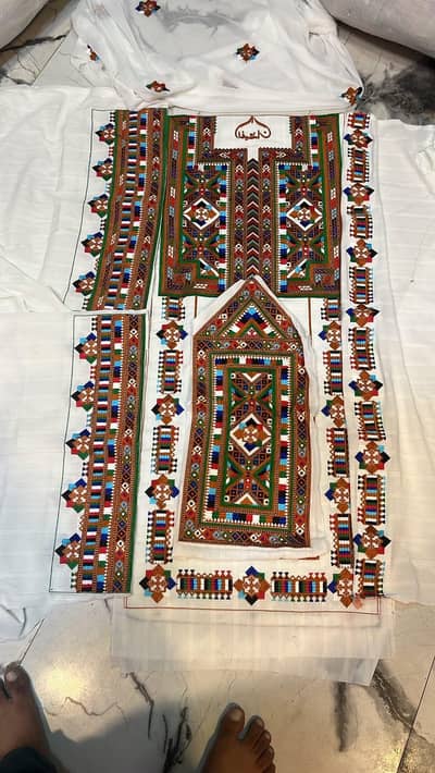 Beautiful Unstitched Ladies Suit – Balochi Ladies Suits