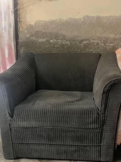 2 sofa sets