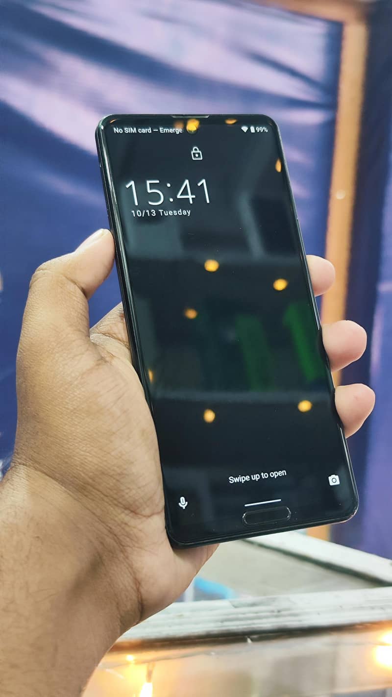 Sharp Aquos R5G 2