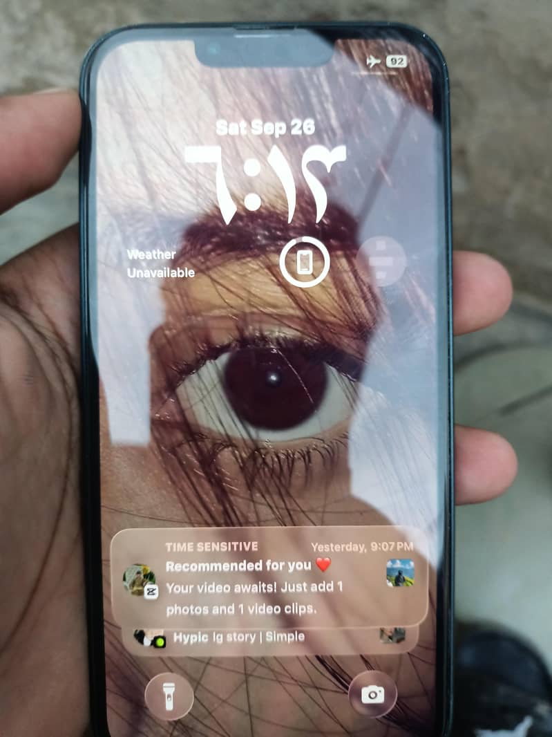Apple iPhone 13 4