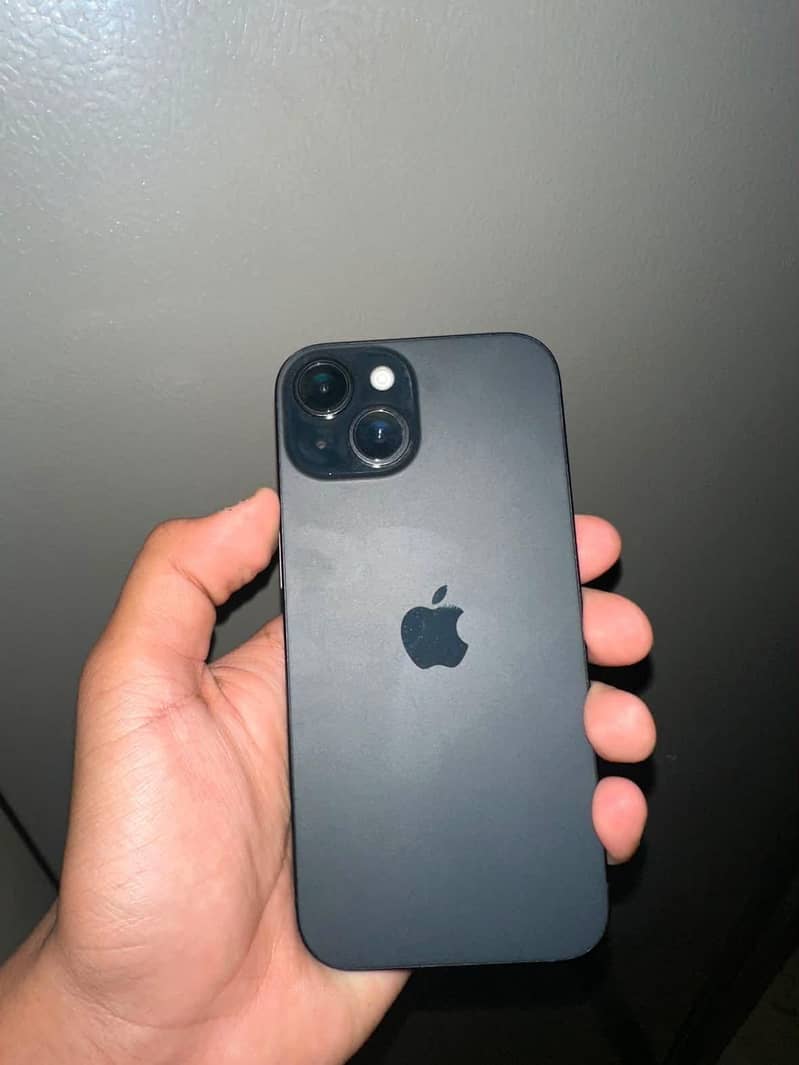 Apple iPhone 15 1