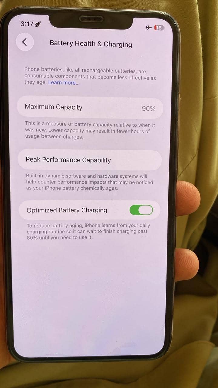 Apple iPhone 11 Pro Max 6