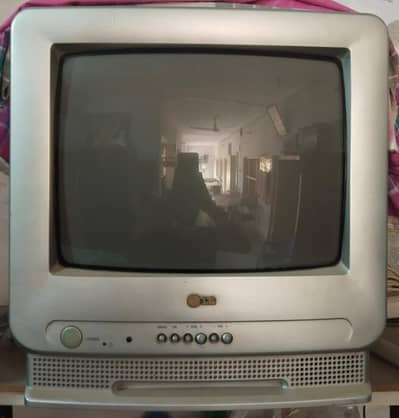LG. Company TV 14"