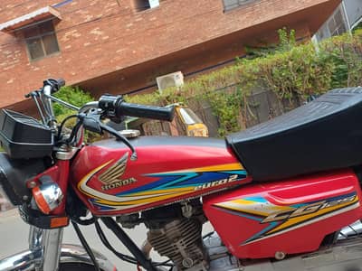 Honda CG 125 Lush Condition perfect bike