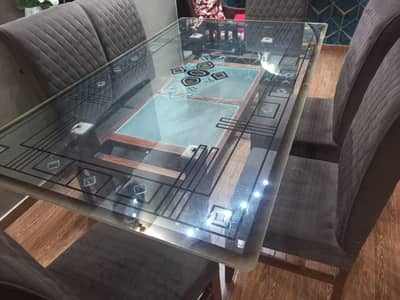 Dinning Table