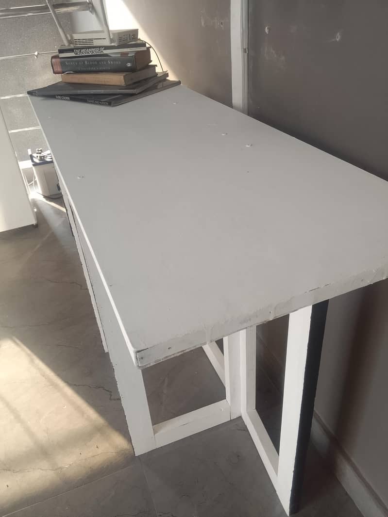 CONSOLE TABLE 5