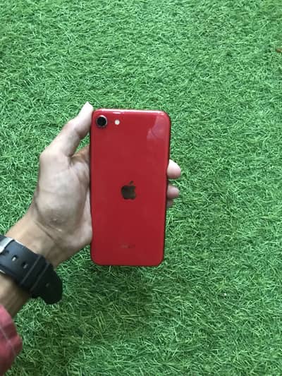 Apple iPhone SE