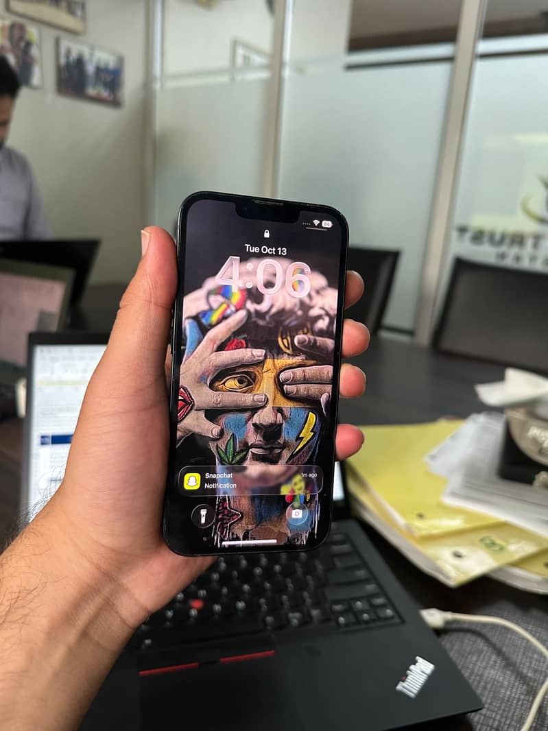 Apple iPhone 13 3