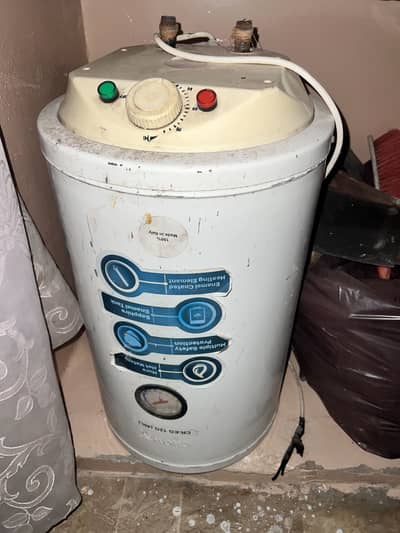 Very good condition every thing perfect working