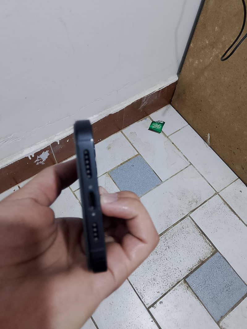 Apple iPhone 14 Pro Max 2