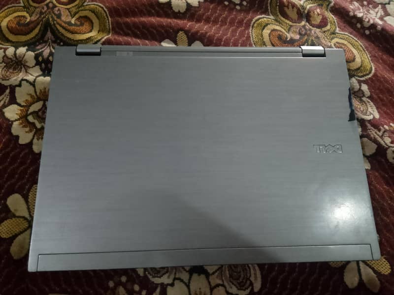 grey laptop 1