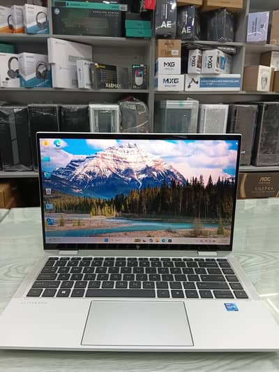 HP ELITEBOOK X360 1040 G8 Ci7 11 GEN , 16 GB RAM / 512 GB SSD