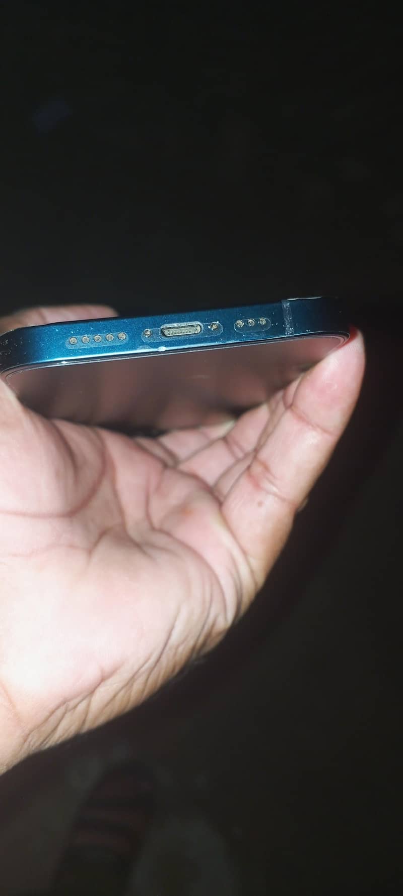 Apple iPhone 13 2
