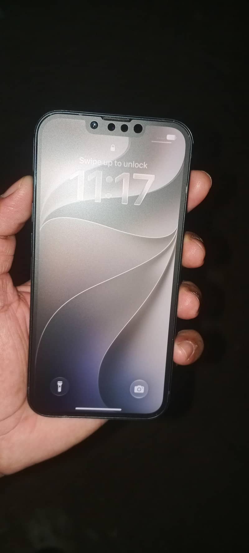 Apple iPhone 13 4