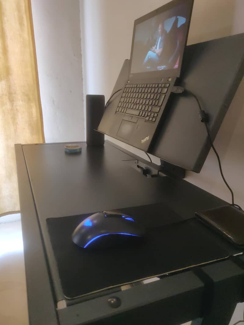 Height Adjustable Table for DJ 4