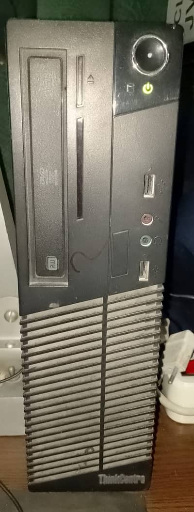 Lenovo Desktop (Core2Duo E7500@2.93 GHz, 4GB RAM, 2 videos, No HDD)