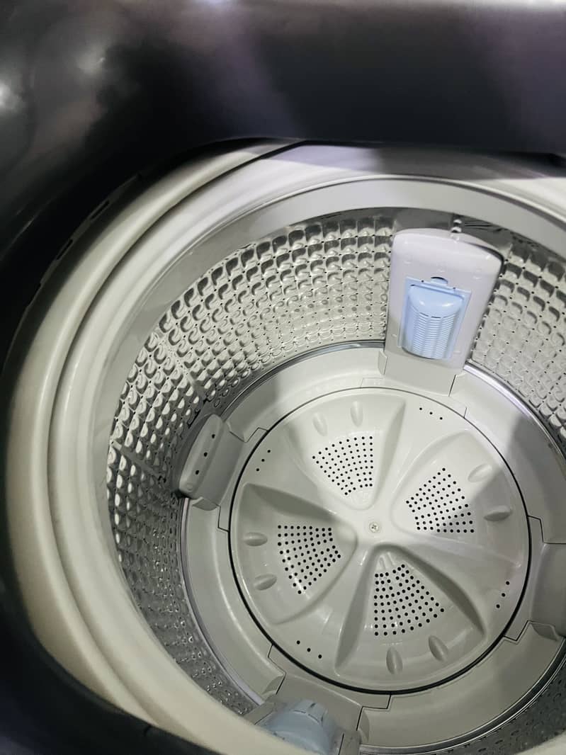 Hier washing machine (Full automatic) 5